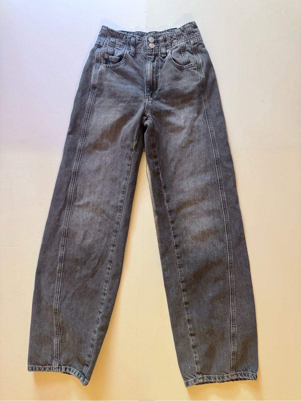 WE THE FREE GOOD LUCK MID-RISE BARREL JEANS IN FALCON GREY Size 24 in EUC